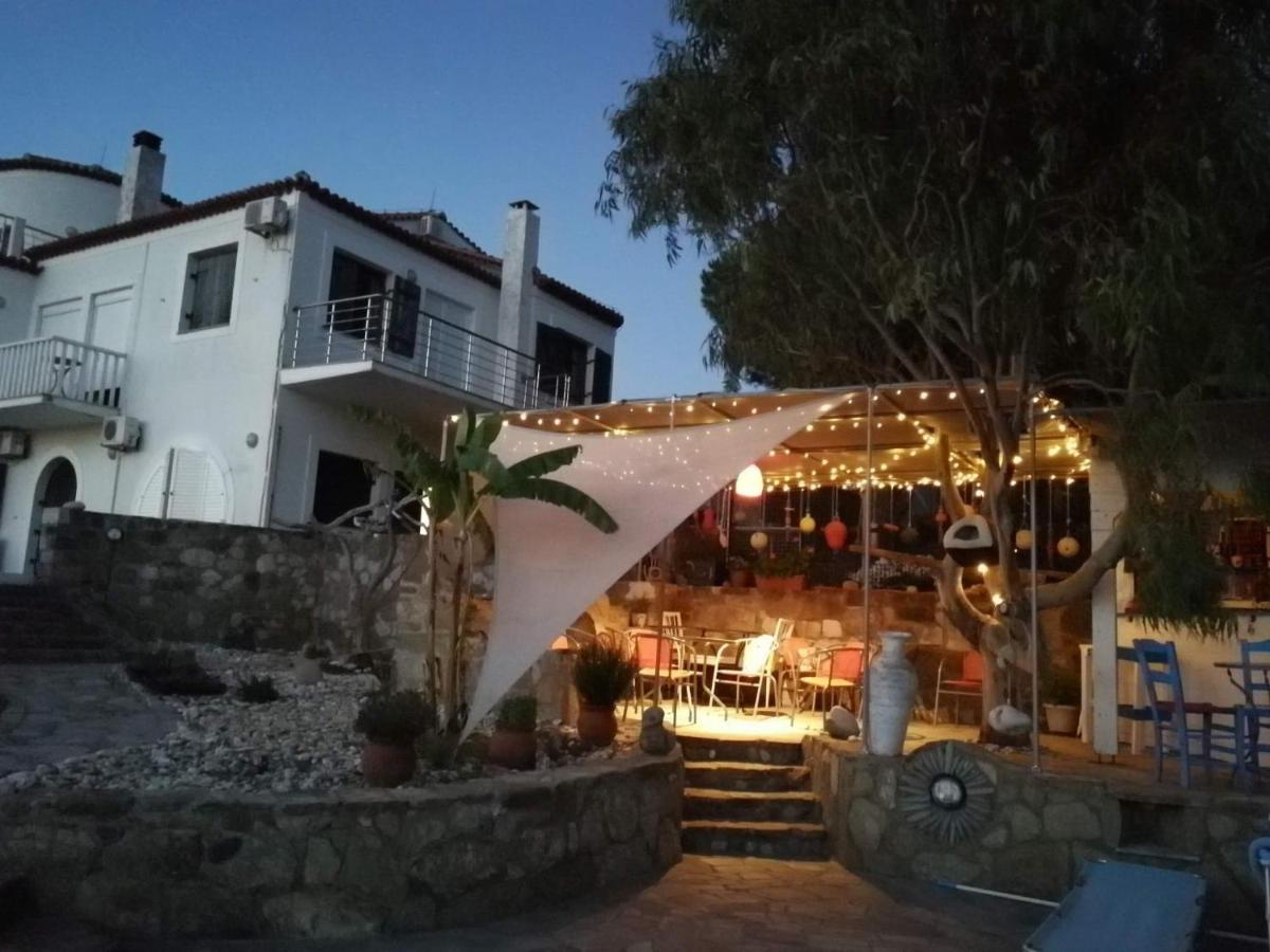 Charly Point Villa ميثوني المظهر الخارجي الصورة