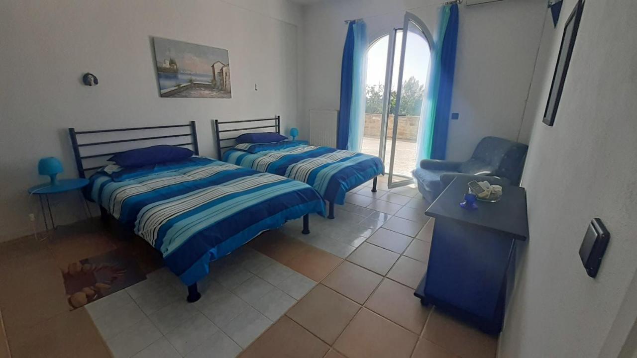 Charly Point Villa ميثوني المظهر الخارجي الصورة