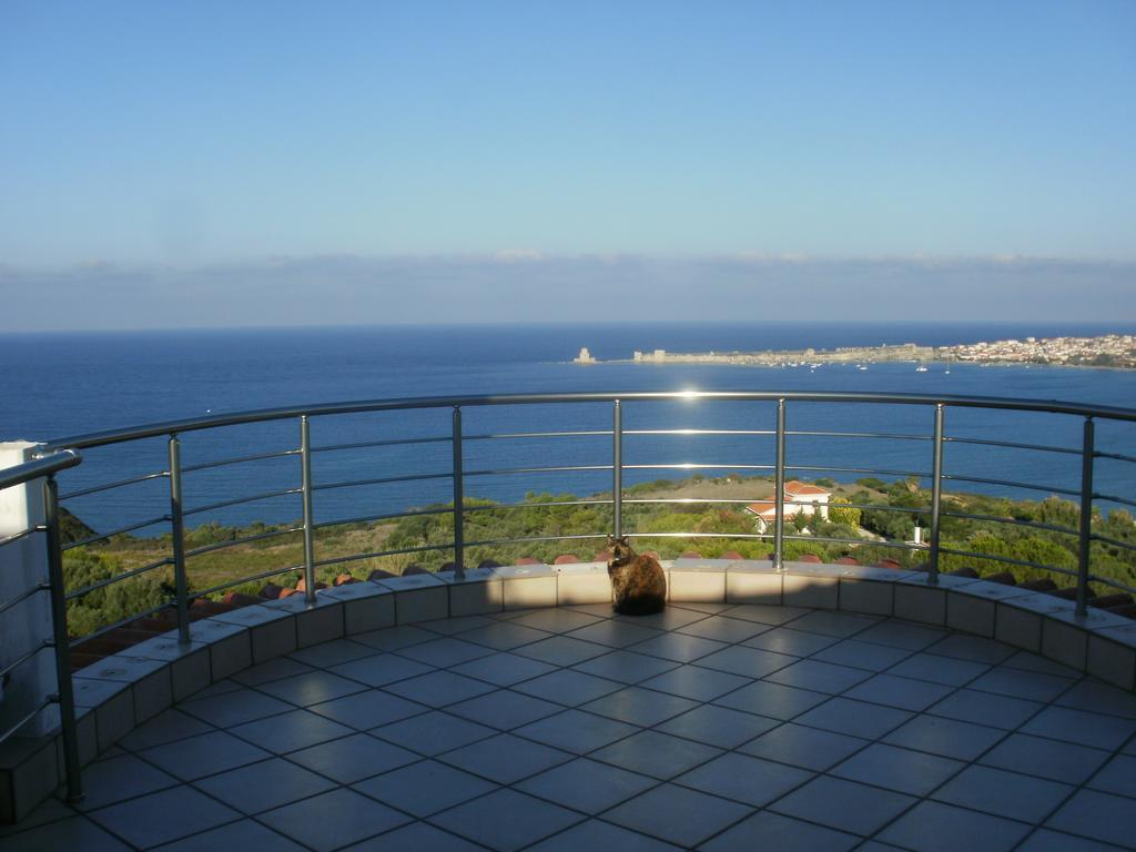 Charly Point Villa ميثوني المظهر الخارجي الصورة