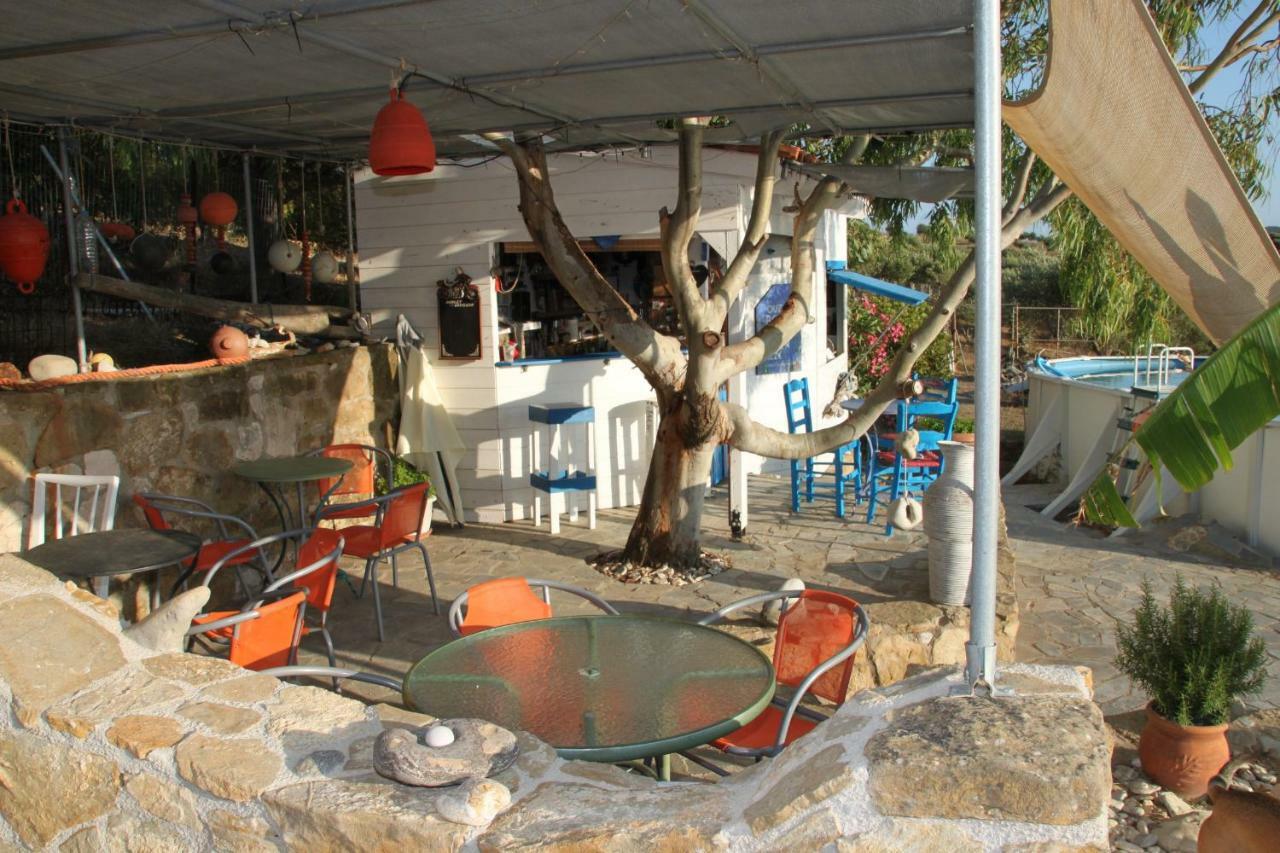 Charly Point Villa ميثوني المظهر الخارجي الصورة